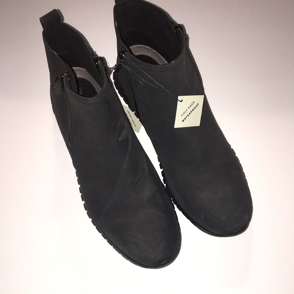 NWT Cole Haan Zero Grand Nubuck Leather Waterproof Booties W18047